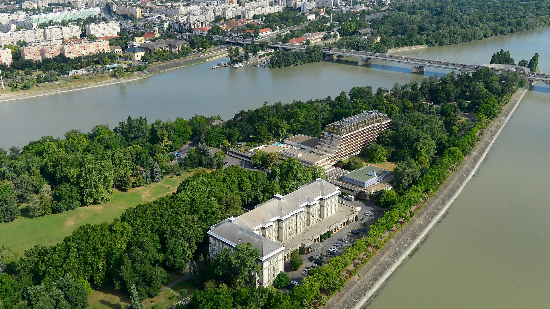 ****  Ensana Grand Margaret Island Hotel Budapest Hungary
